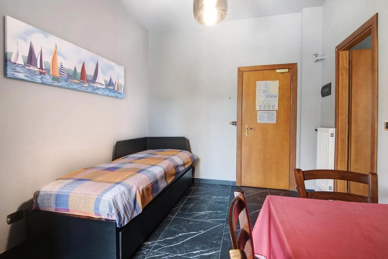 Residence Paradiso Bilocale 303 Moneglia 0*,