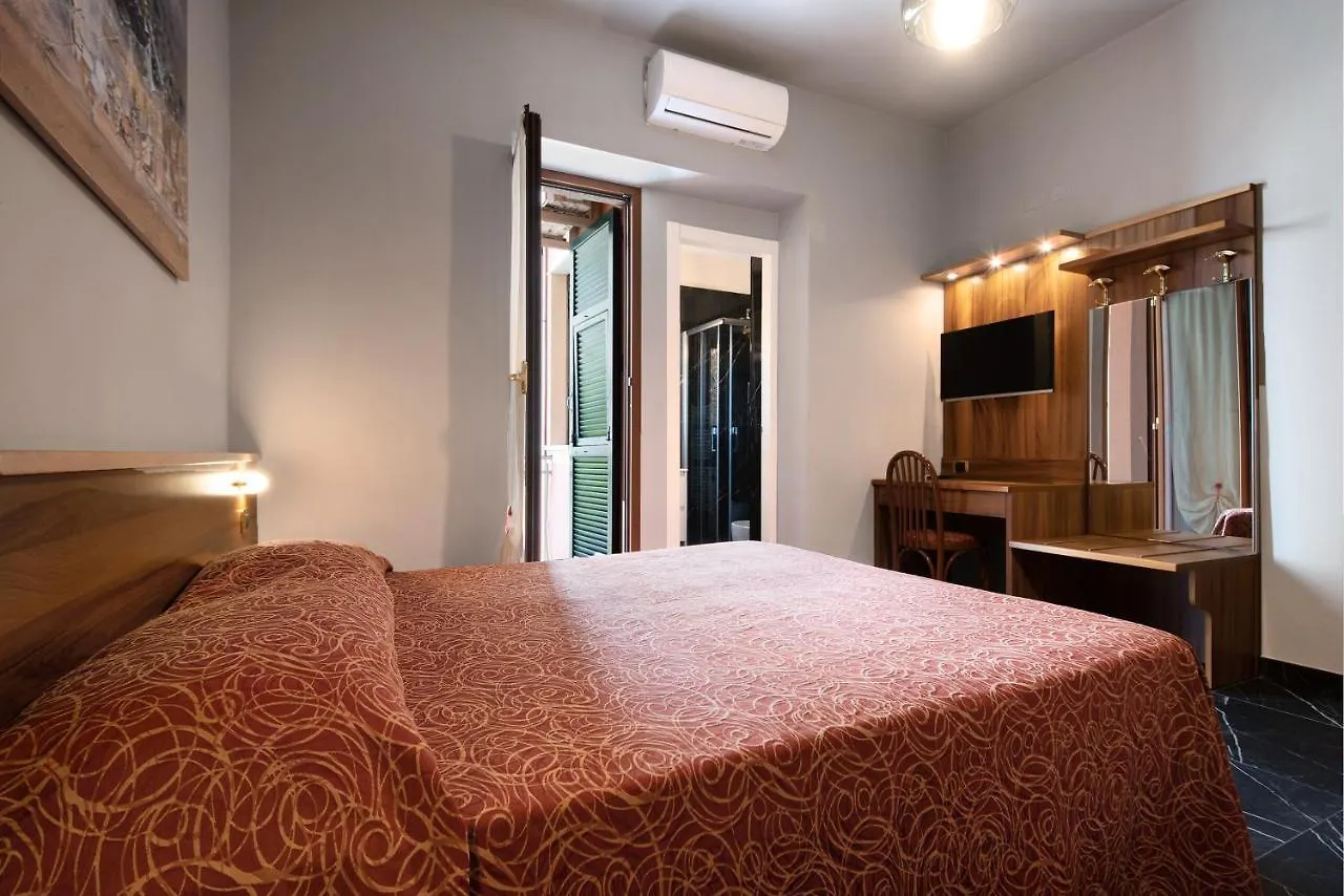 Residence Paradiso Bilocale 303 Moneglia Apartment
