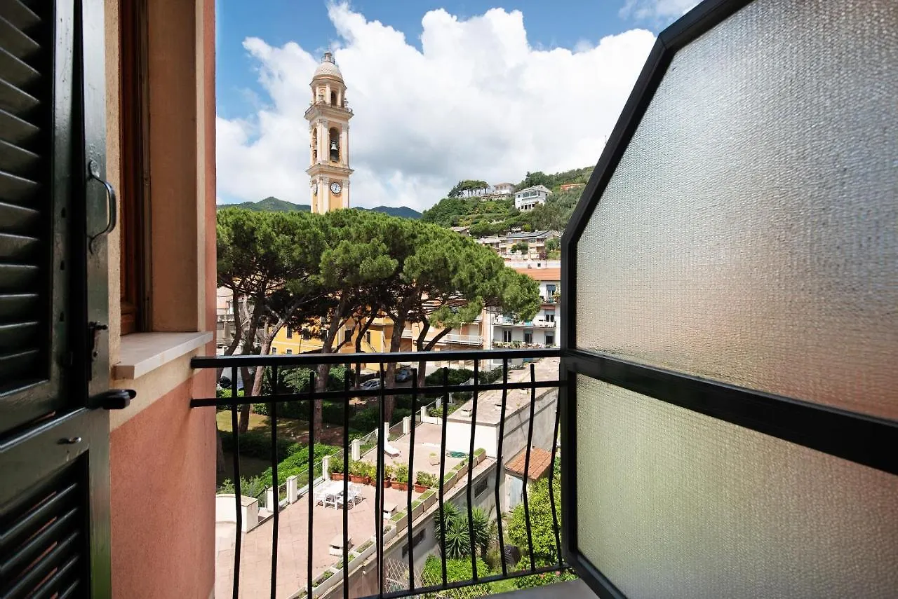 Residence Paradiso Bilocale 303 Moneglia